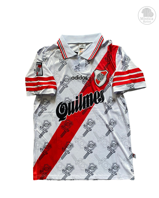 River titular 1996 Nº 10