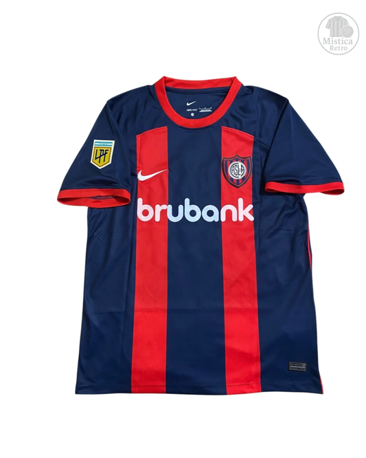 San Lorenzo titular 24/25 - Iker Muniain